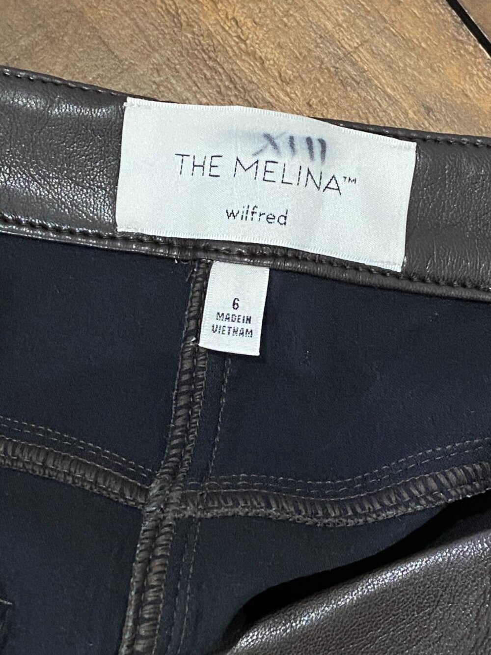 Wilfred Aritzia Melina Vegan Leather Pants - Rich Mocha Brown 6 - Picture 4 of 10